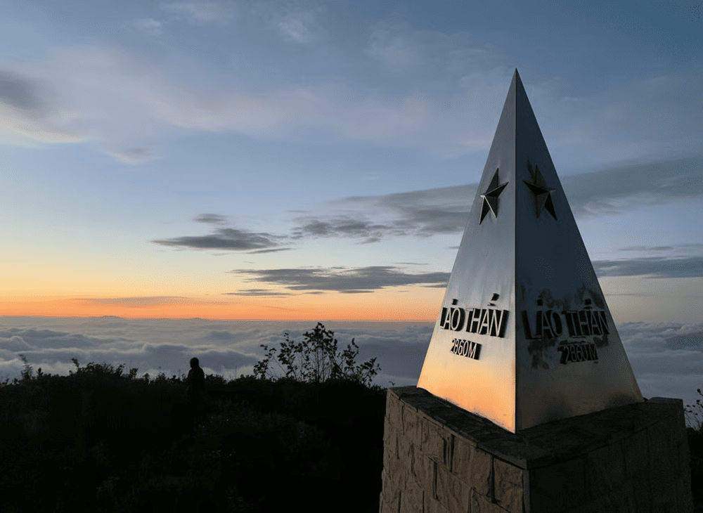 Chinh phục đỉnh núi Lảo Thẩn